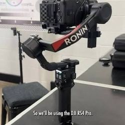 🎥 DJI Ronin RS4 Pro – Professional Gimbal (Excellent Condition) 