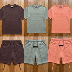 Fear of God Essentials T-Shirt and Shorts Set