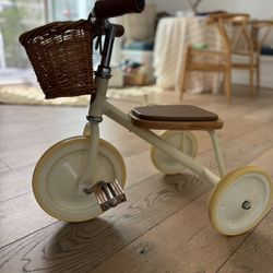 Banwood Trike – Gently Used, Great Condition (No Push Handle)