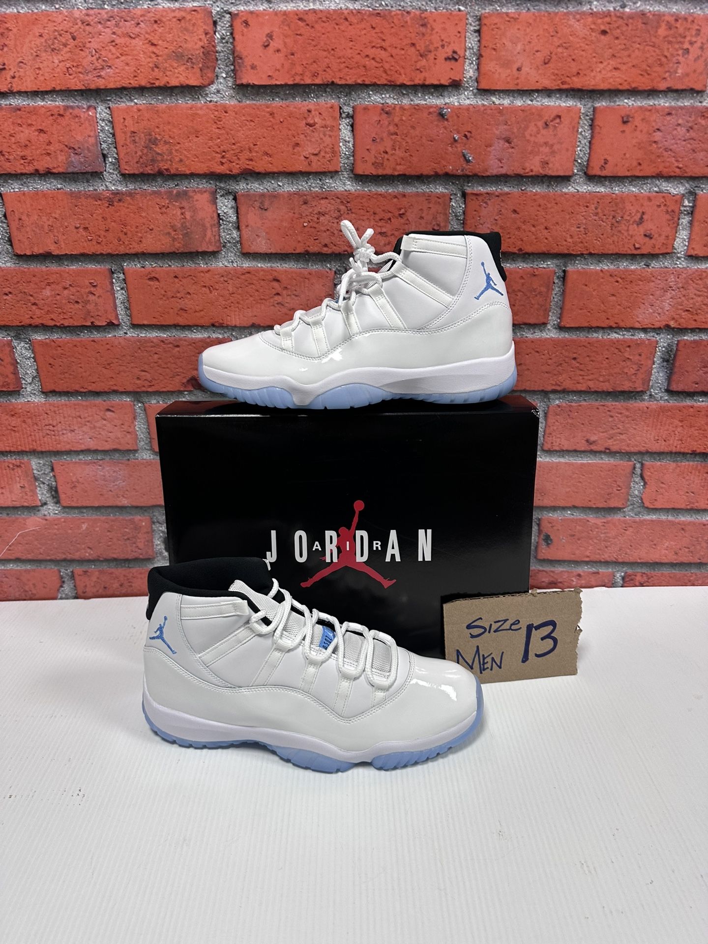 Nike Air Jordan 11 Retro ‘Legend Blue 2024’ Size 13