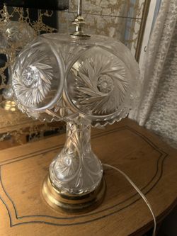 Vintage  Crystal  Boudoir  Lamp 