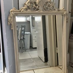 Big Crème Wooden Mirror 