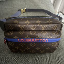 Louis Vuitton Sandals for Sale in Los Angeles, CA - OfferUp
