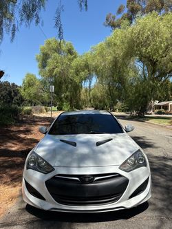 2013 Hyundai Genesis