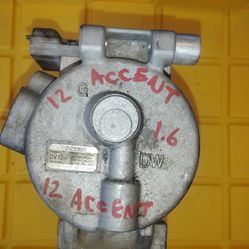 2012 Hyundai accent a/c compressor  parts