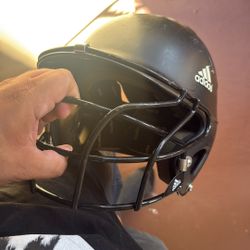 basebal  helmet 
