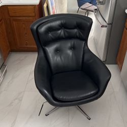 Vintage 1960’s Overman Swivel Chair Black Leather 