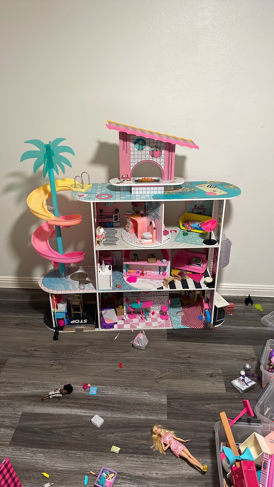 LOL Doll House