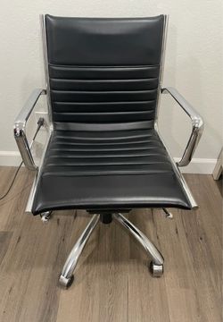 Dirk Low Back Office Chair