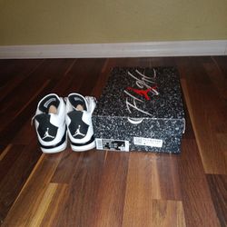 Air Jordan 4 Military Blacks Brand New
