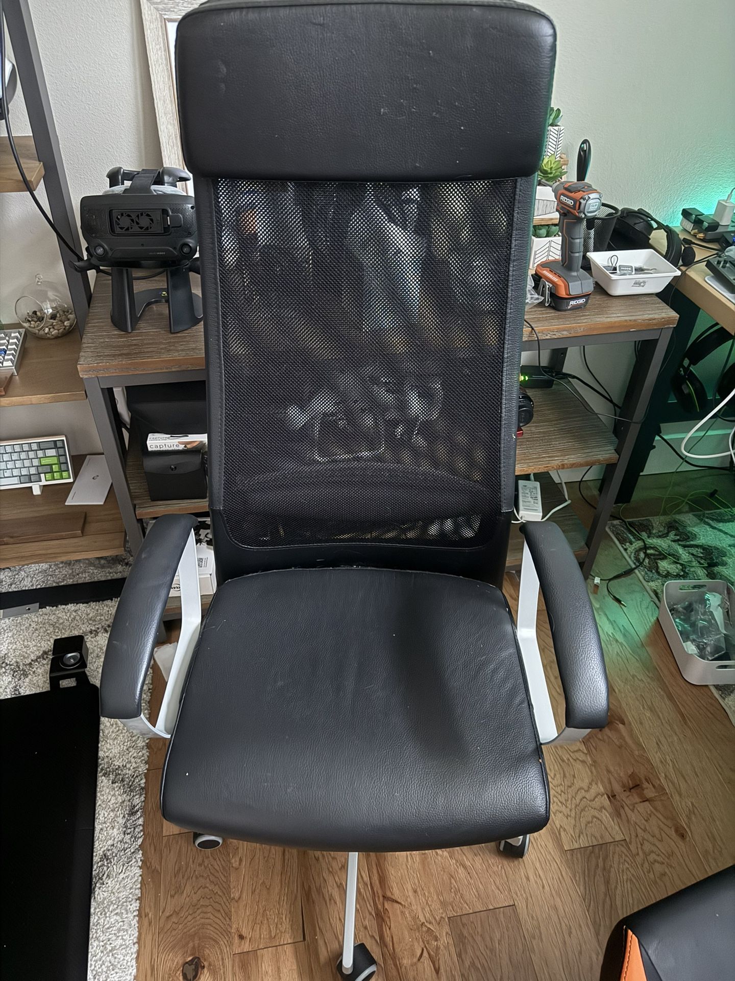 Roller Armchair