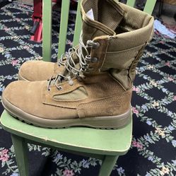 MILITARY BOOTS SIZE 12