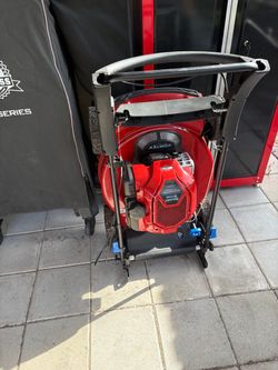 Toro 22” self propelled recycling lawn mower