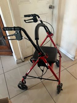 Drive Medical Rollator Walker with Seat - Stable Mobility Support - Height Adjustable - Durable Steel Frame Construction - Smooth 7.5" Wheels - Foldab