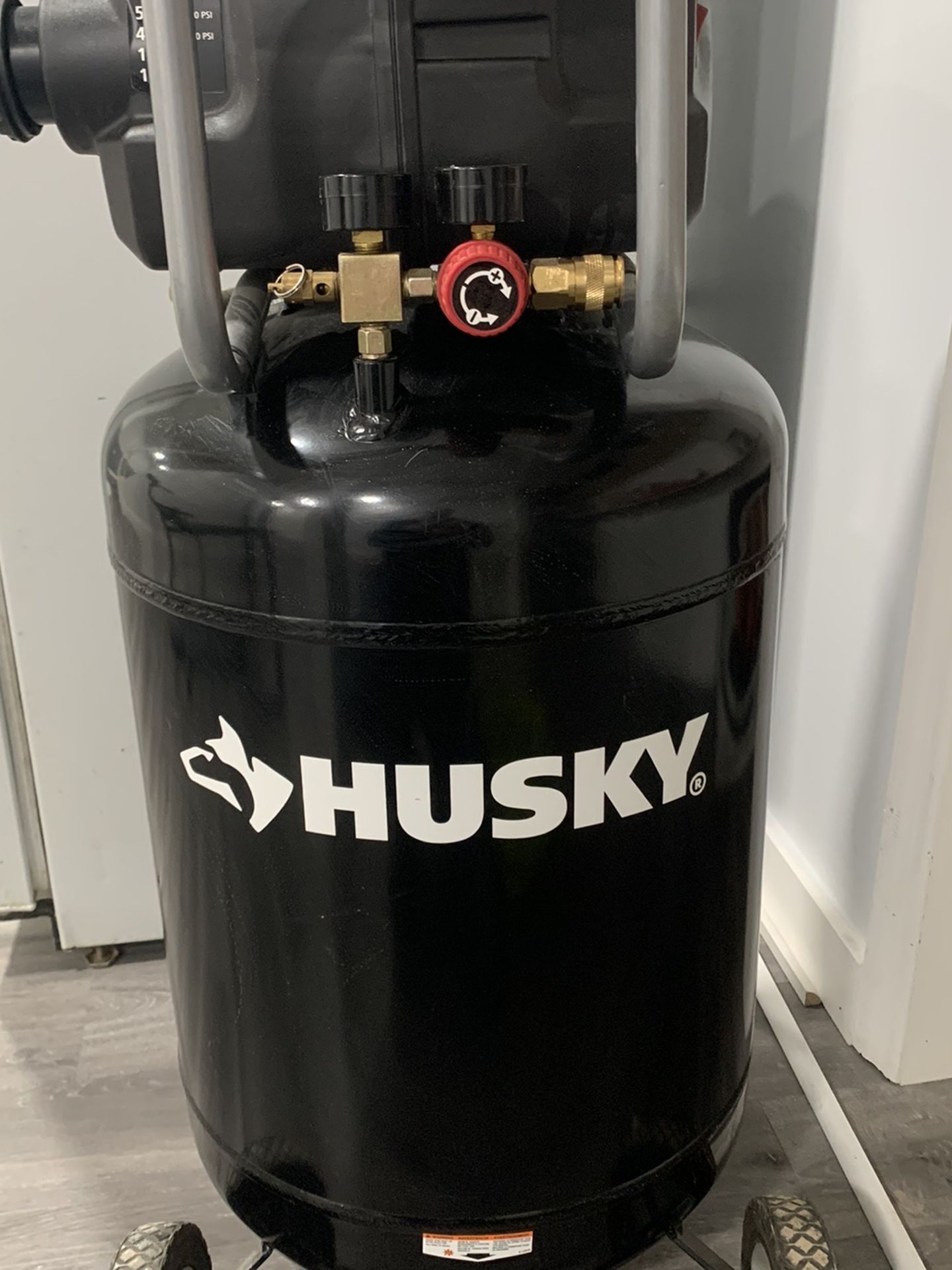 Husky 20gal Air Compressor