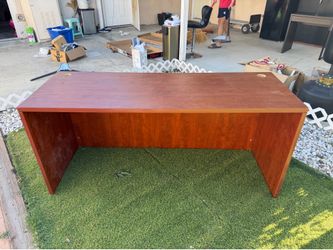 Brown gaming table or office table