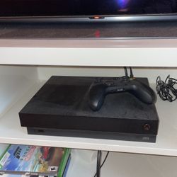 Xbox One X 