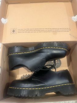 Doc martins size 9 mens