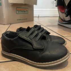Cat And Jack Boys Dress Shoe Size 10