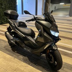 BMW C400 GT Scooter 