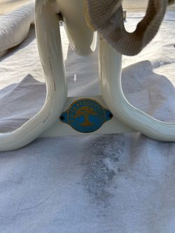 Dolphin Massage Chair
