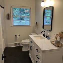 White Bathroom Vanity With Pure White Quartz Top