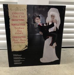 Costco Halloween Animated Newly Dead Skeleton Horror Prop Singing Bride Groom