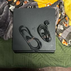 PS4 Slim