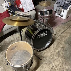 Used starter drum for kids