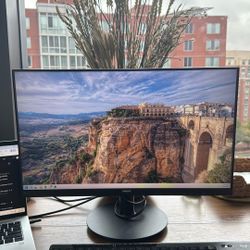 Philips 24” Monitor
