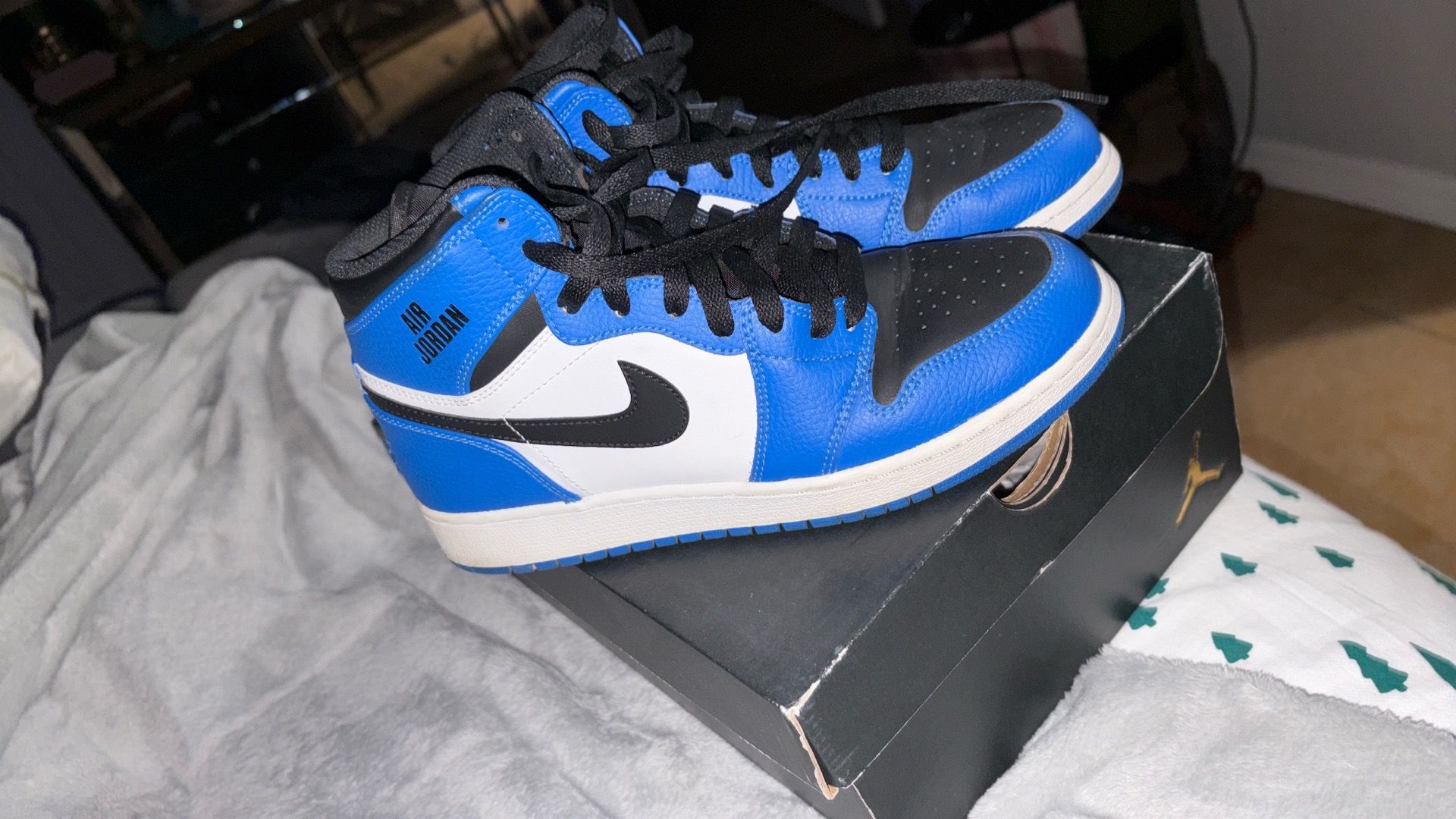 Jordan retro
