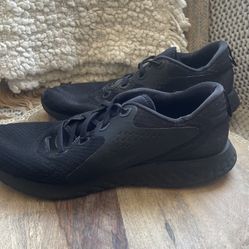 Nike Legend React running shoes  triple black mens 13