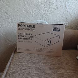 LED Source: Portable LED projector