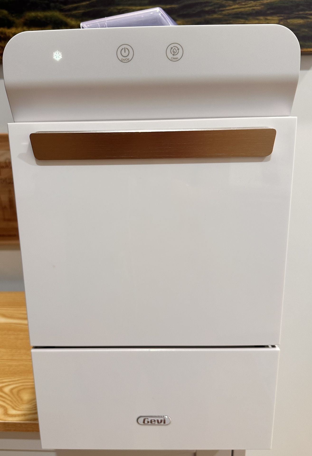 Ice Maker