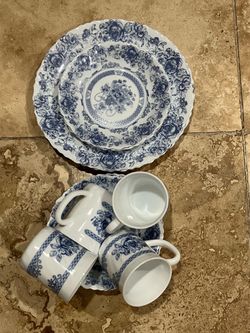 Dinner Set