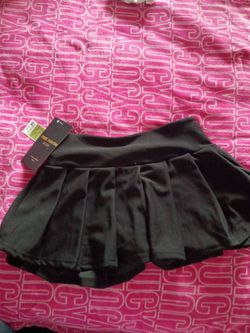Women skort