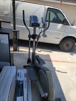 Elliptical work out machine