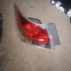 2012 Honda Accord Drivers Side Tail Light