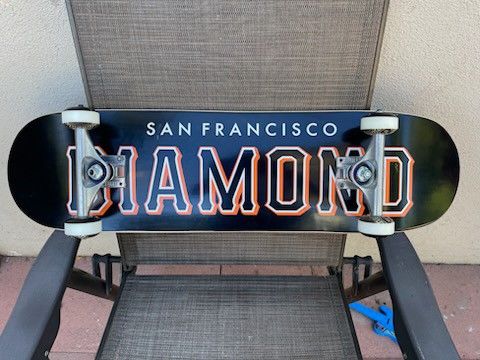 $2 Diamond Venture skateboard