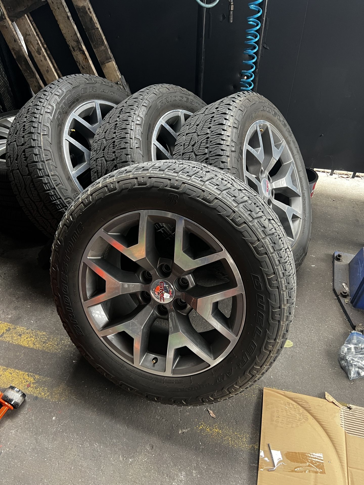 20” Inch GMC Sierra OEM Wheels & Tires | USED