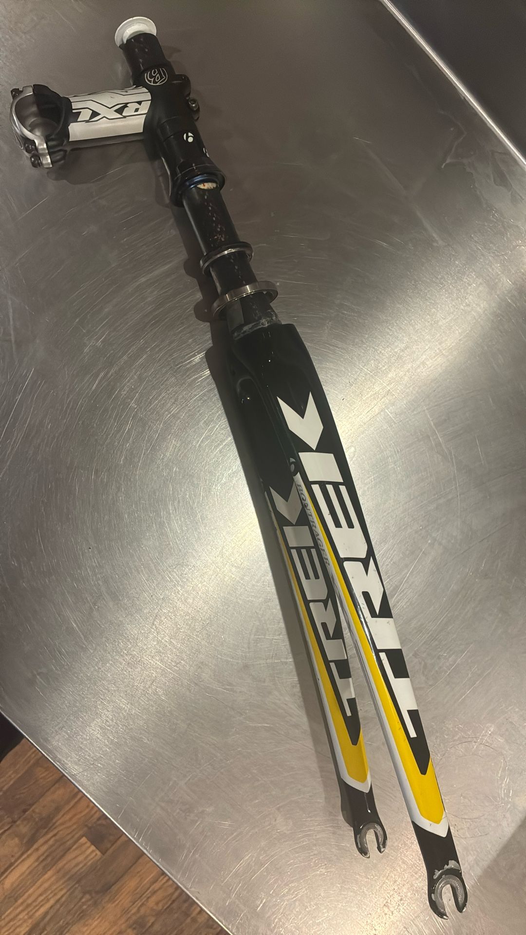 Trek Madone Front Fork( Annv :version/ Armstrong)