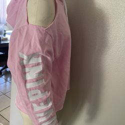 New with tags victoria secret pink fleece size M