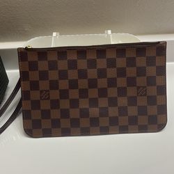 Louis Vuitton Pouch 