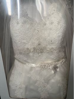Wedding dress