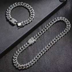 New 18k White Gold Cuban Link Chain and Bracelet Set 