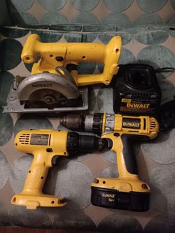 18 V HAMMER  DRILL  COMBO  