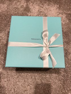 Nib Tiffany & Co Thumbprint Bowl With Box (NEW)