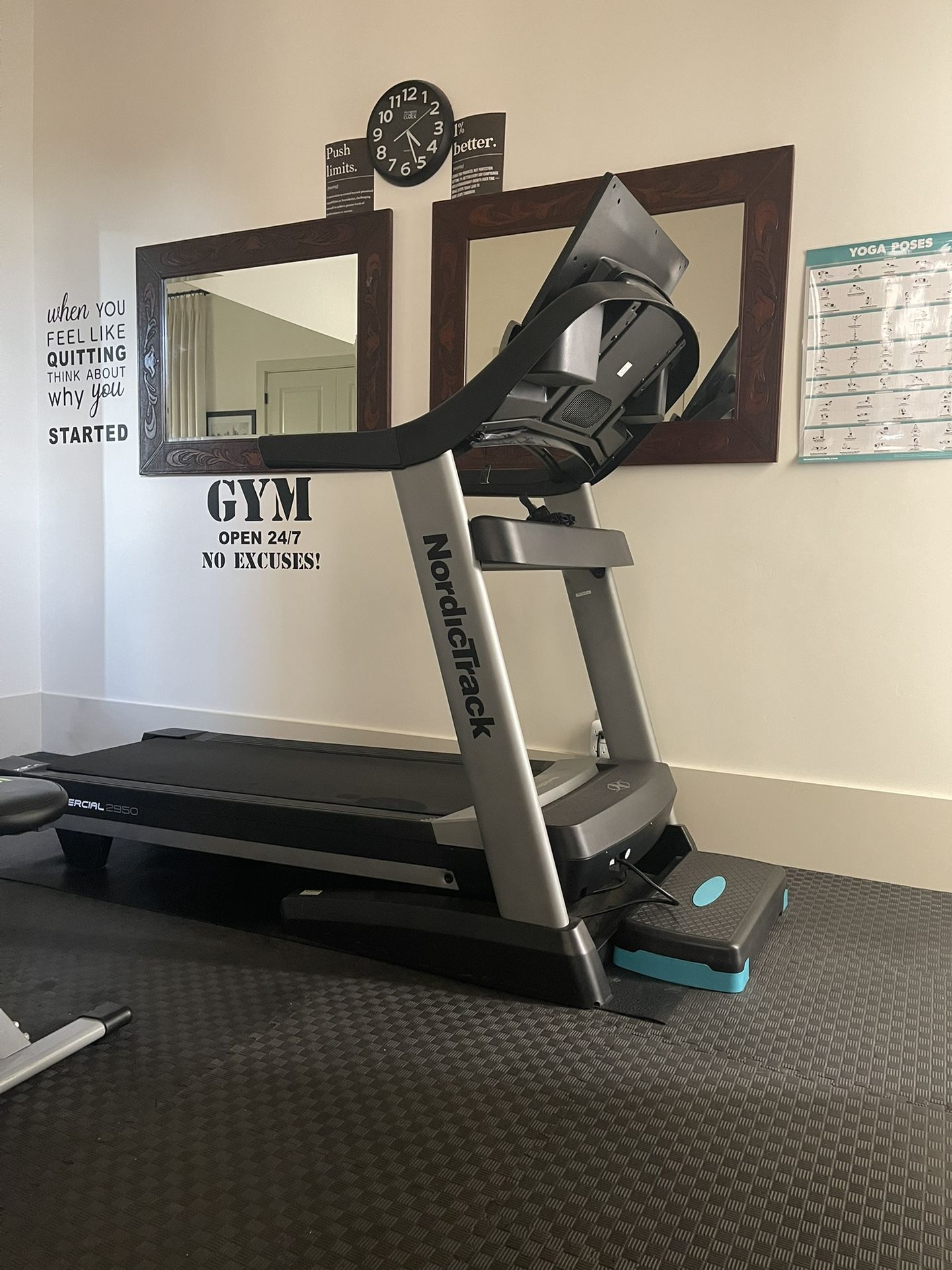 NordicTrack Commercial 2950 Folding Treadmill