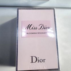 Miss Dior Blooming Bouquet
