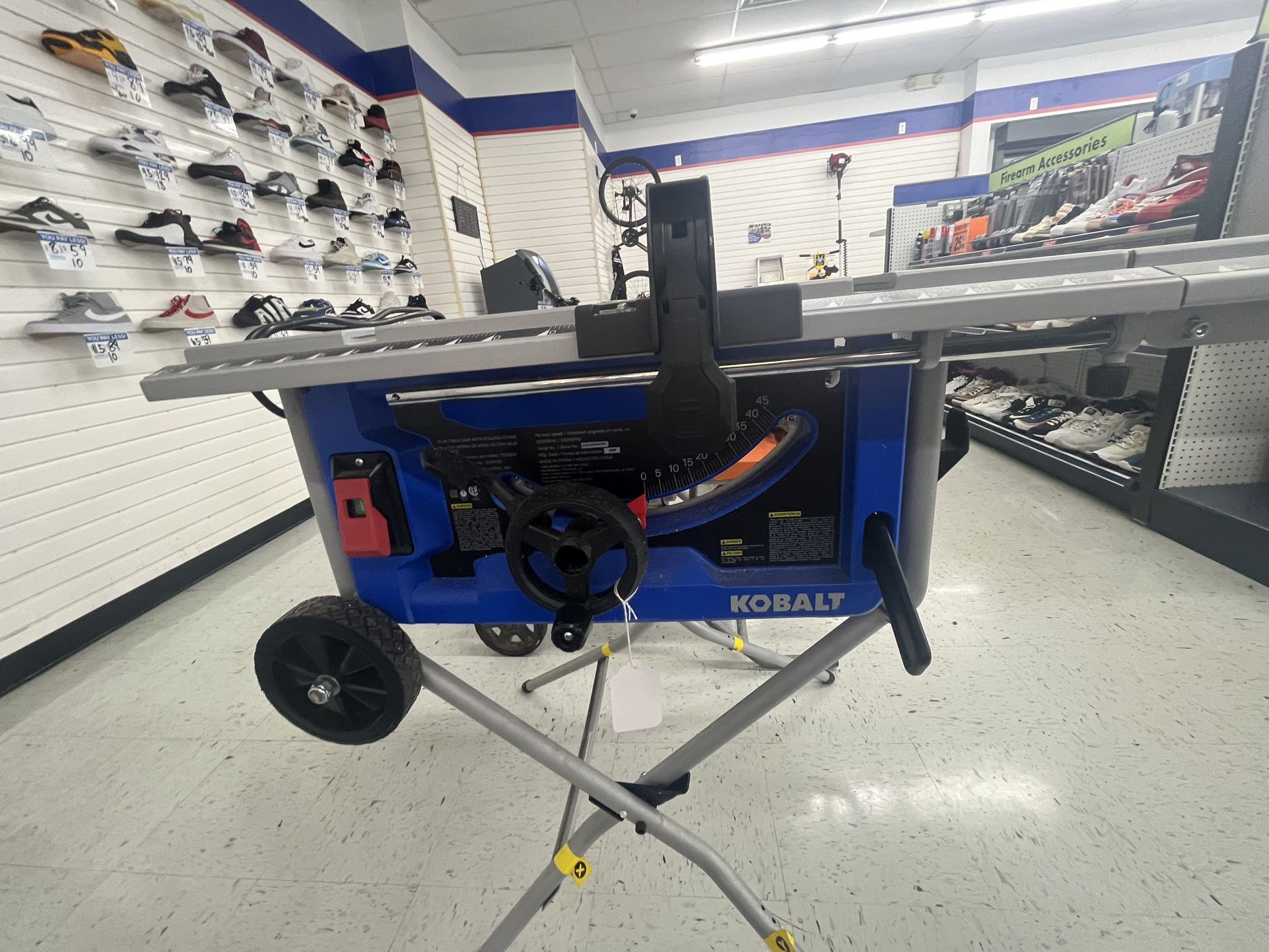 Kobalt 10 In 15 Amp 120 Volt Table Saw With Folding Stand